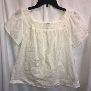 Gap embroidered peasant blouse size small